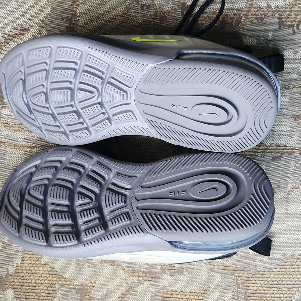 Kids Nike GS Air Max Axis - Picture 6 of 11